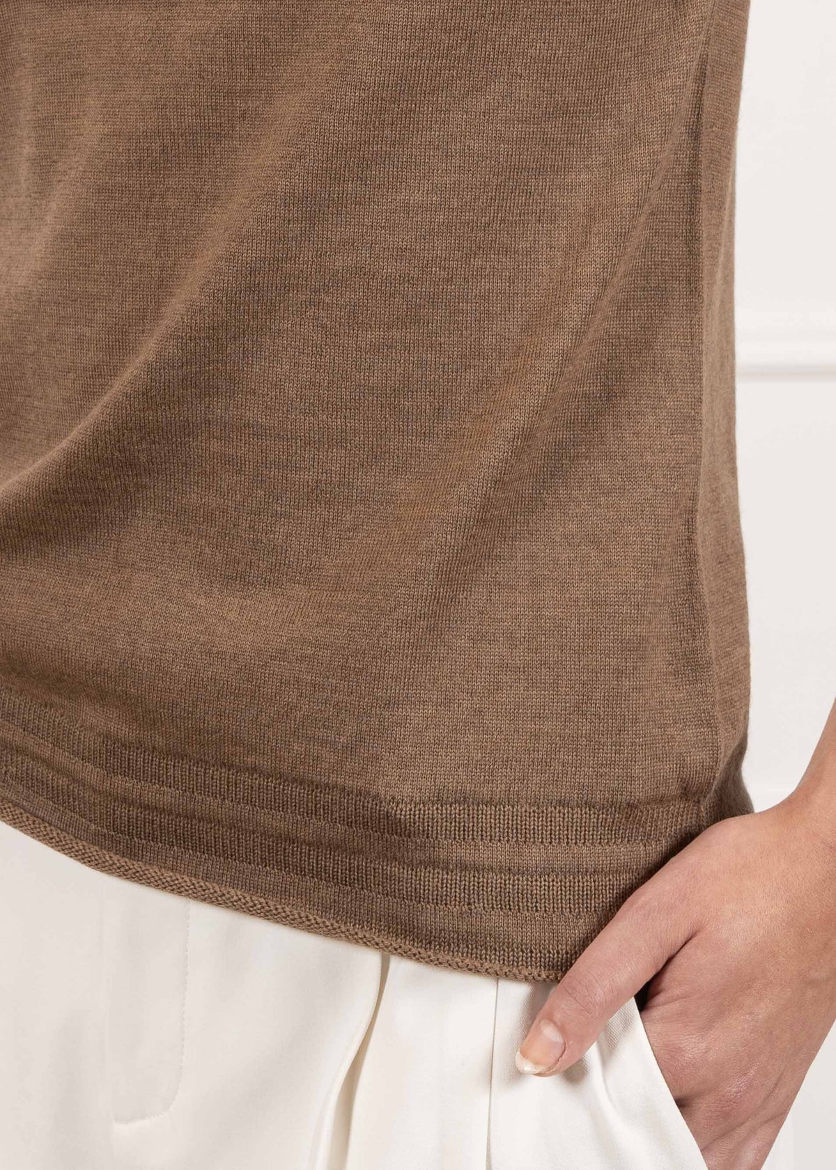 Bay Merino Wool Lightweight Sleeveless Top