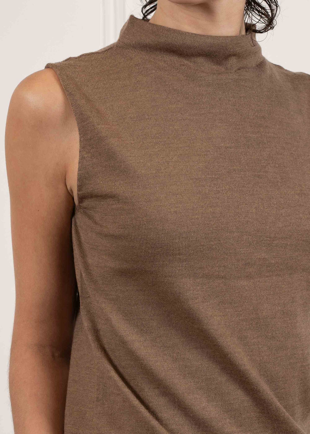 Bay Merino Wool Lightweight Sleeveless Top