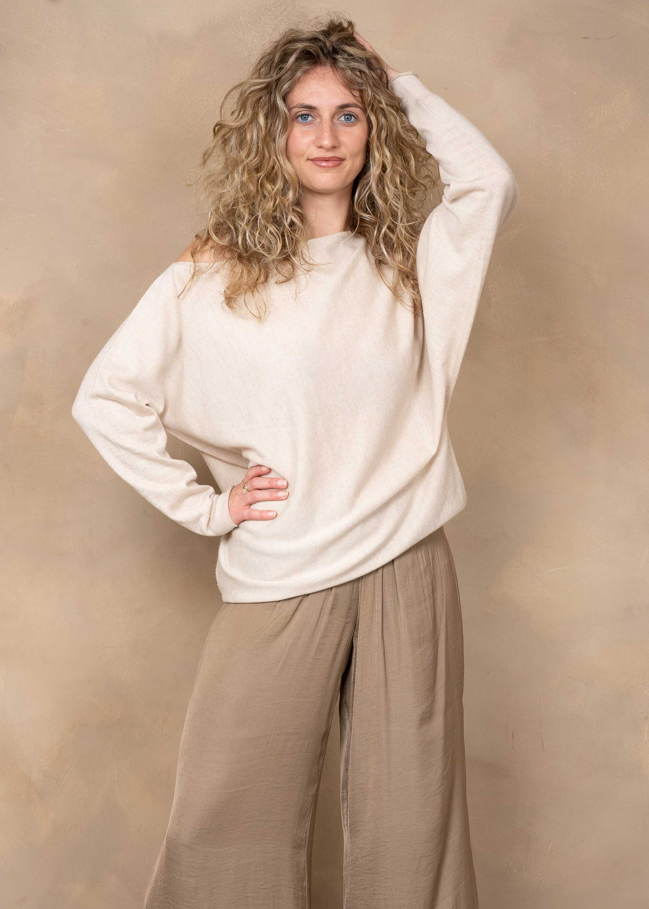 Alethea Assymetric sweater