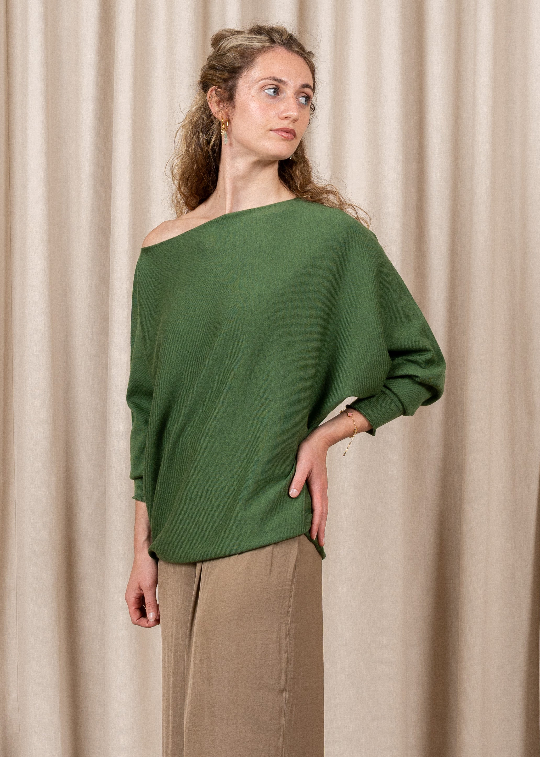Alethea Assymetric sweater