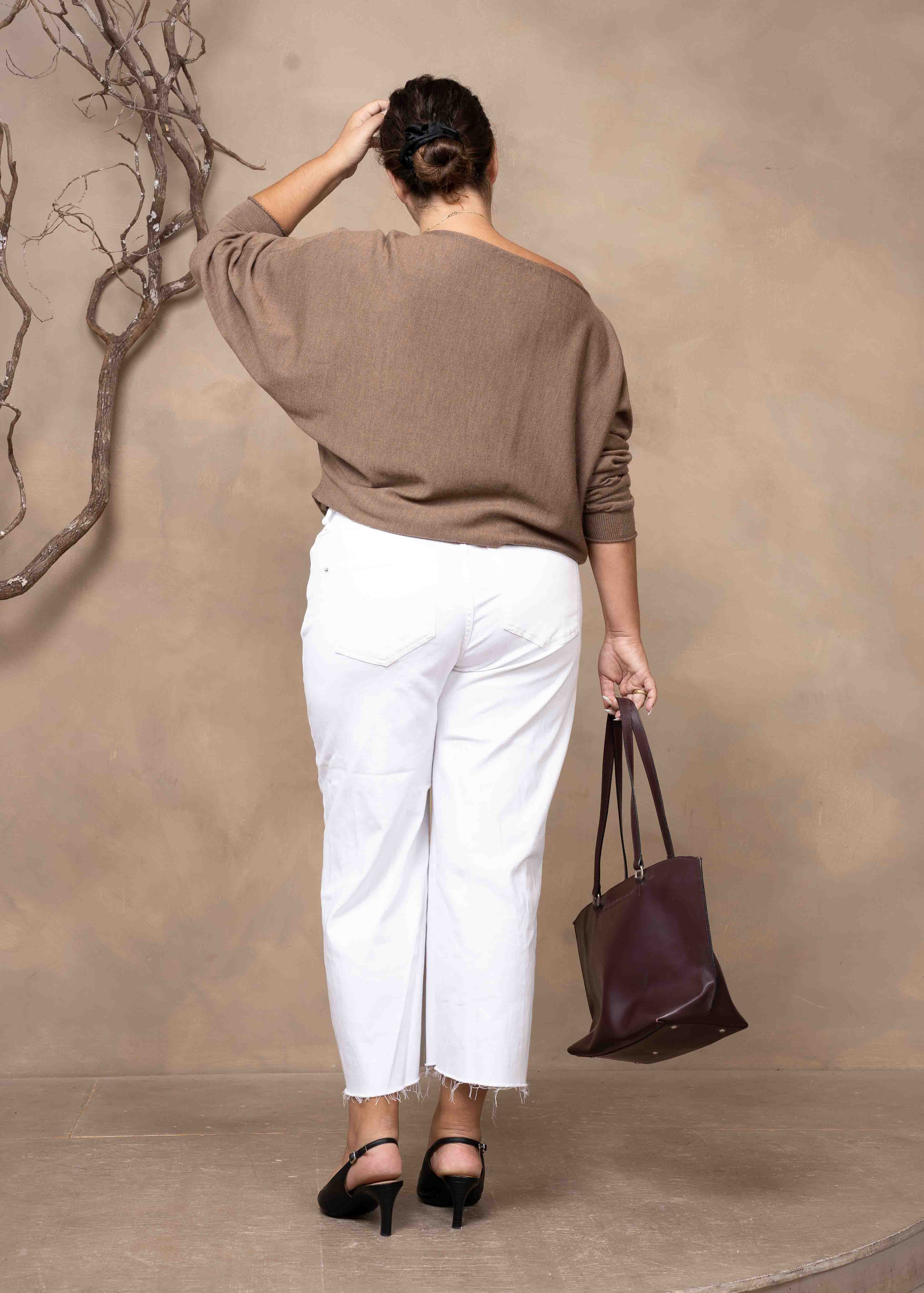 Alethea Assymetric sweater