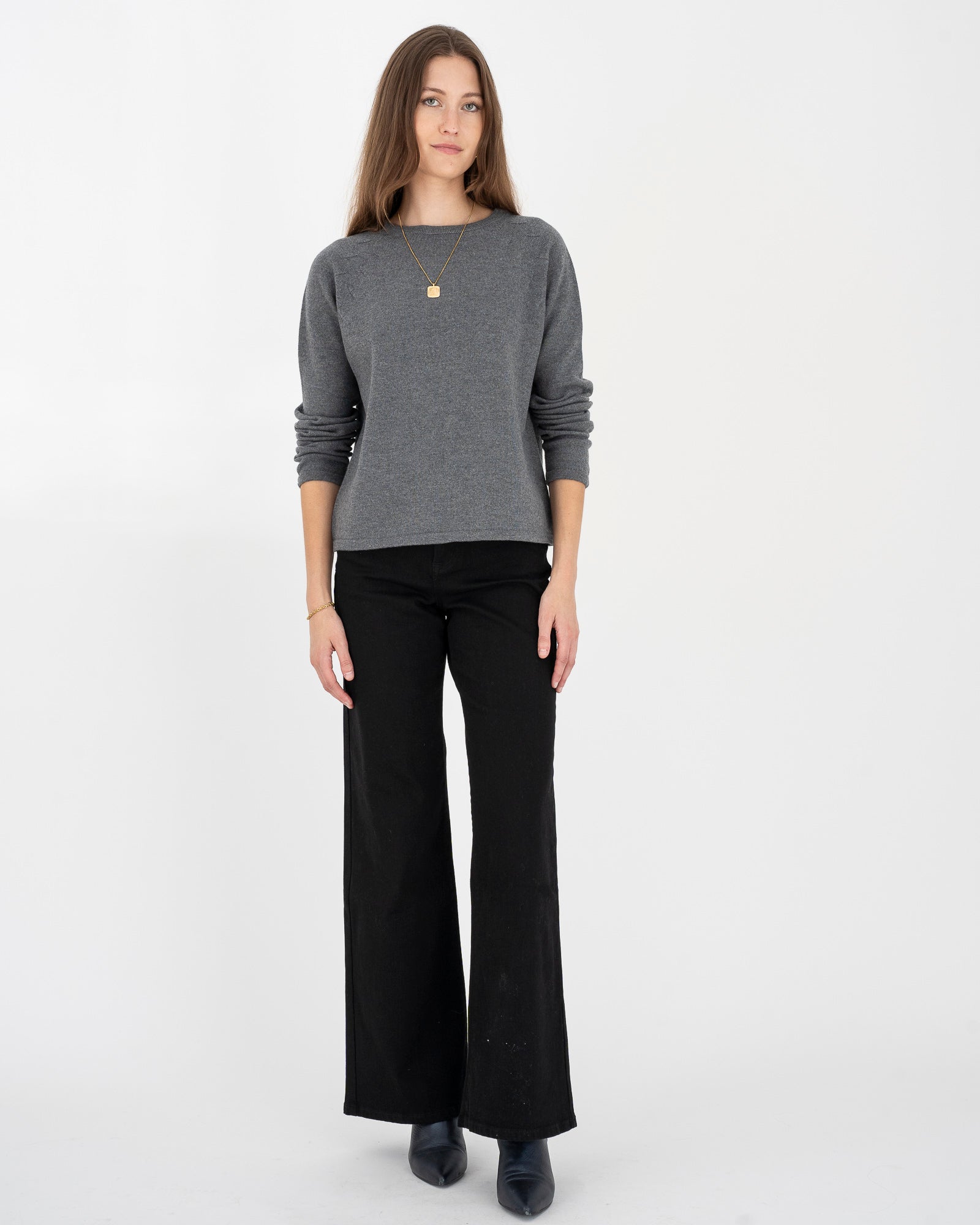 Clara sweater
