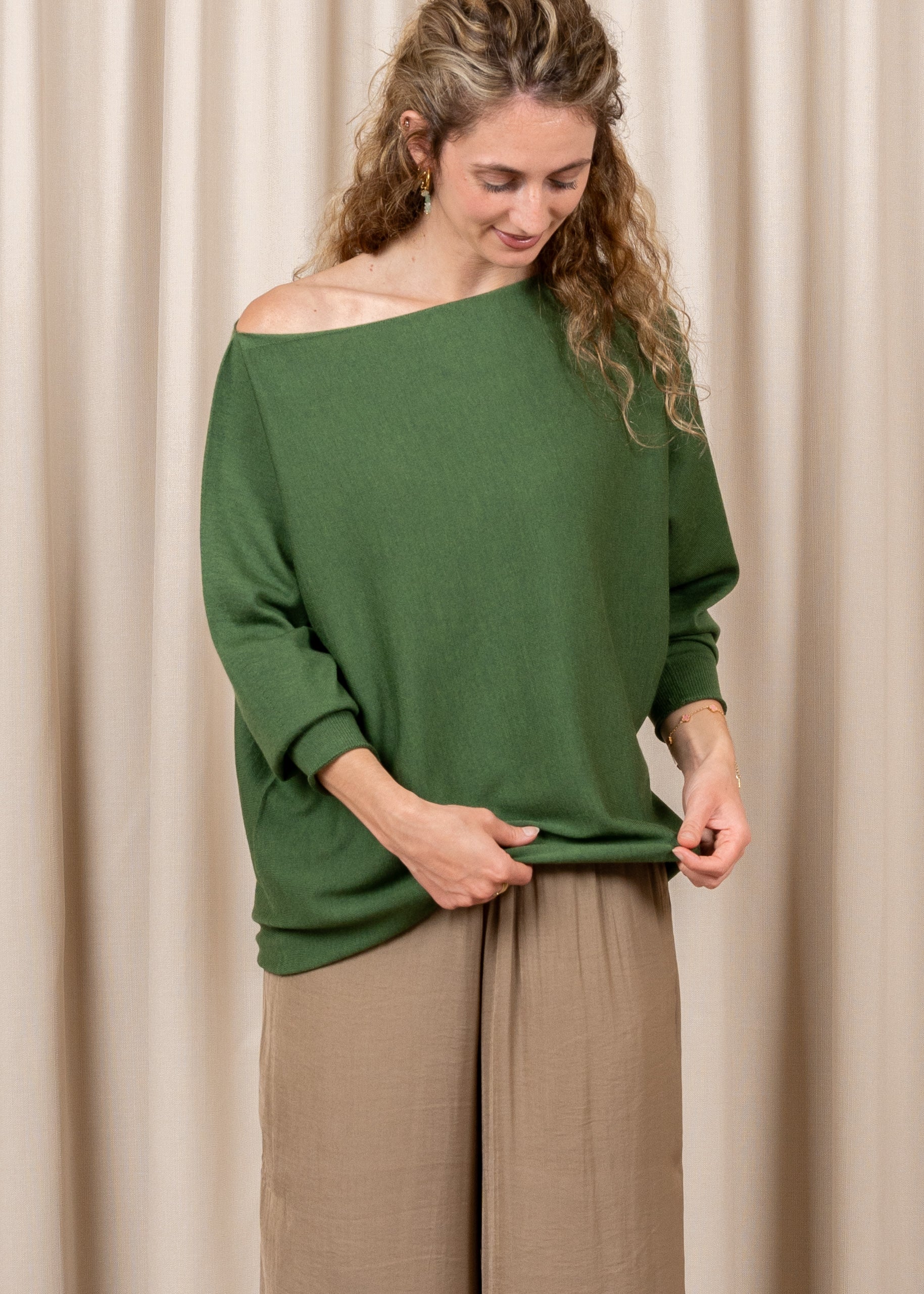 Alethea Assymetric sweater