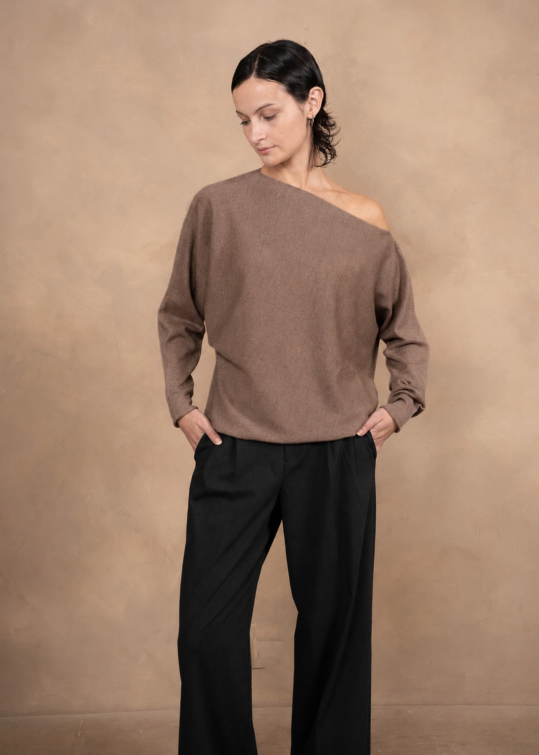 Alethea Assymetric sweater