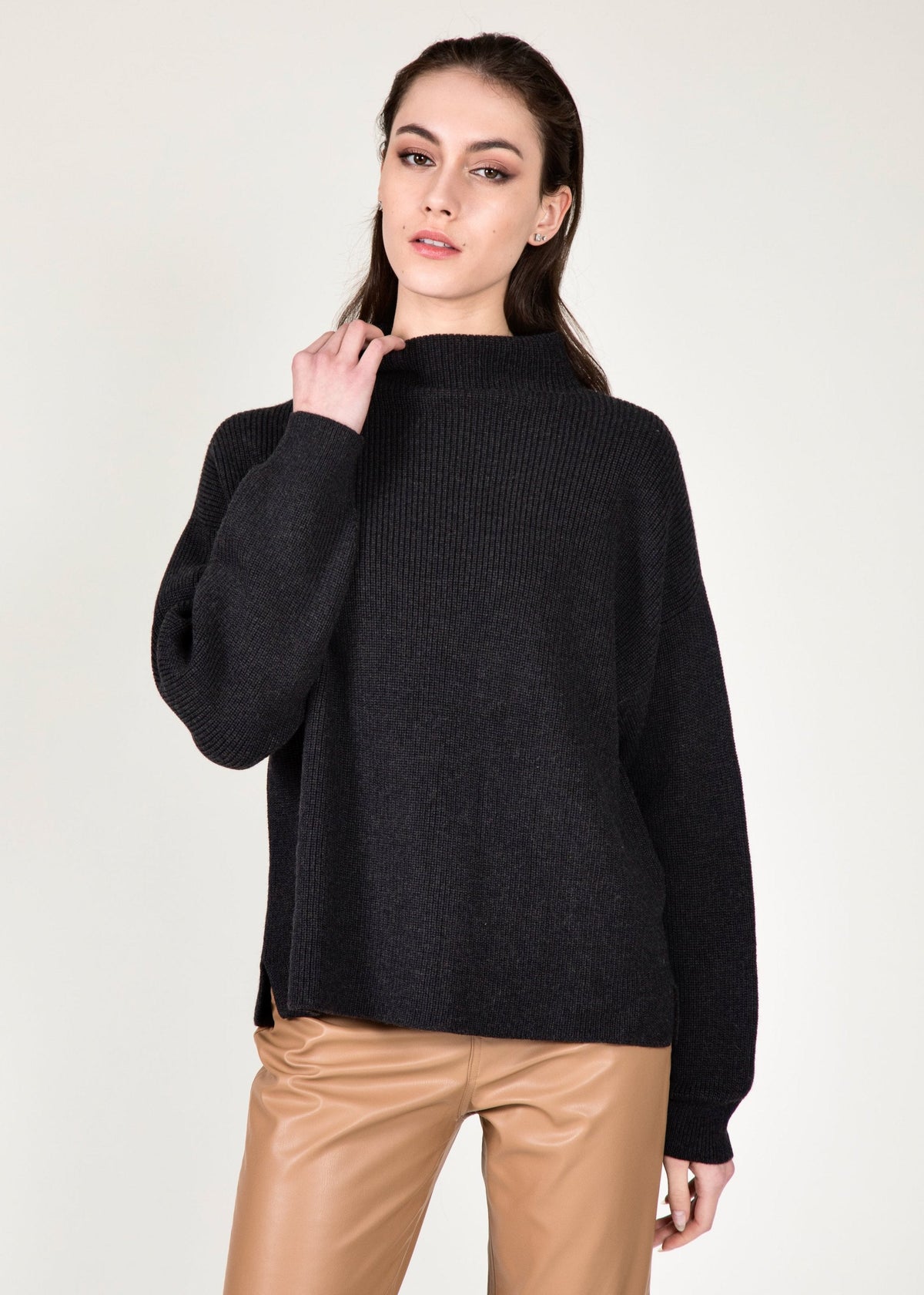Una Merino Wool Rib Knit Sweater